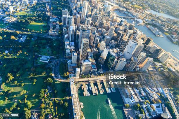 El Centro De La Ciudad De Sydneyvista Aérea Foto de stock y más banco de imágenes de Sídney - Sídney, Vista cenital, Ciudad