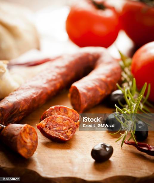 Photo libre de droit de Horsdœuvre Espagnols banque d'images et plus d'images libres de droit de Chorizo - Chorizo, Tapas, Cuisine espagnole