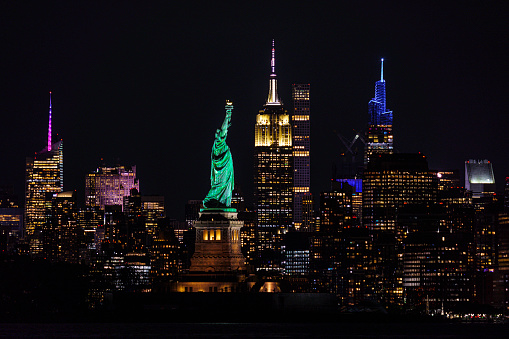 Amazing view of the Statue of Liberty, Skyline, One World Trade Center.