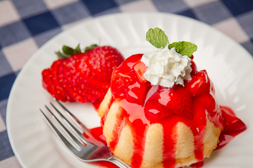 Strawberry Shortcake on blue gingham