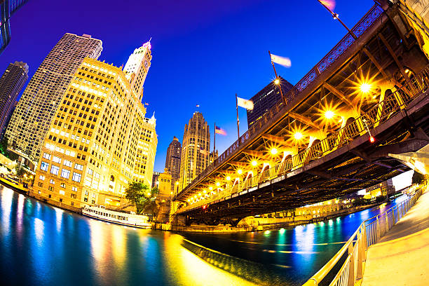 istock Chicago river skyline and Michigan avenue 168586358