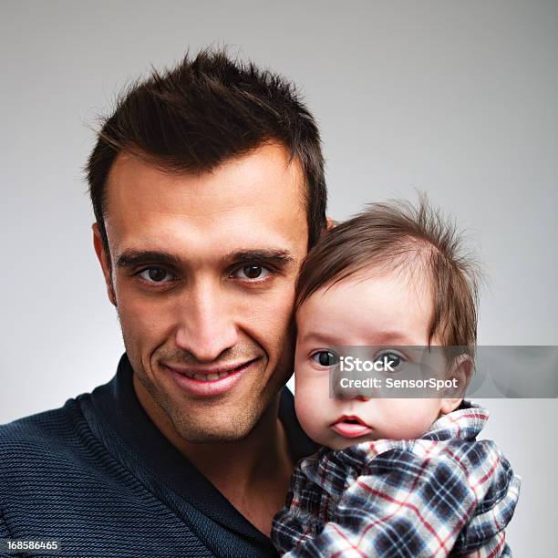 파더 및 아들 남자 아기에 대한 스톡 사진 및 기타 이미지 - 남자 아기, 스튜디오 촬영, 아버지