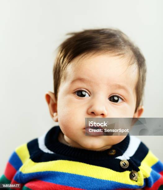 Baby Мальчик Внимание — стоковые фотографии и другие картинки Мальчики-младенцы - Мальчики-младенцы, 2-3 месяца, Белый