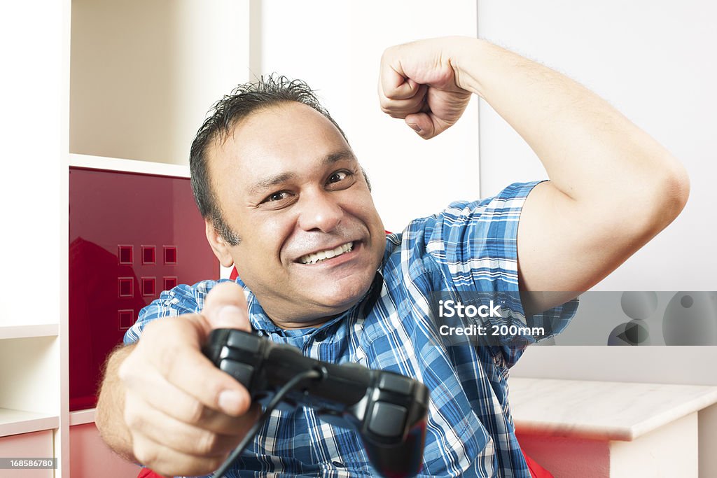 Mann mit gamepad - Lizenzfrei 35-39 Jahre Stock-Foto