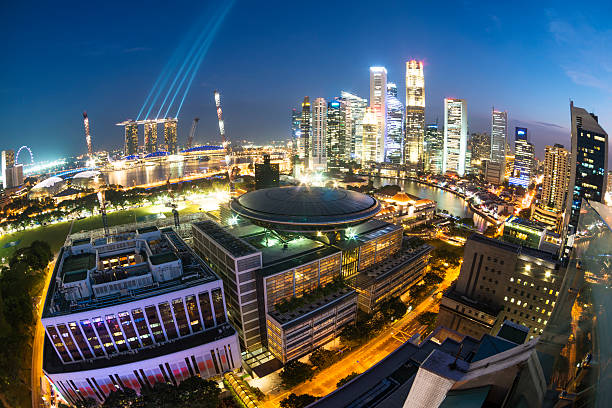 istock night scene of singapore 168590533