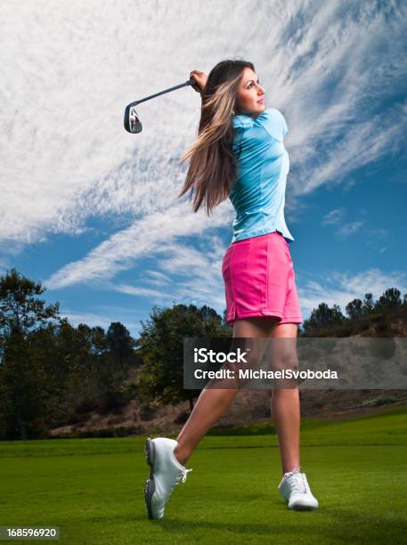 Mulheres Jogador De Golfe - Fotografias de stock e mais imagens de Mulheres - Mulheres, Tacada de Golfe, Golfe