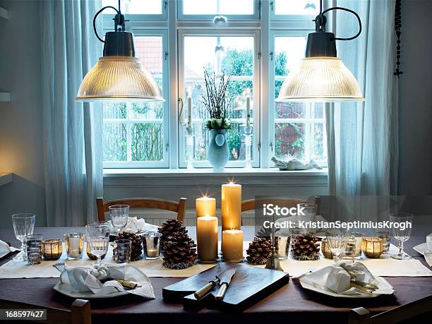 Abendessen Tisch Stockfoto und mehr Bilder von Weihnachten - Weihnachten, Tisch, Winter