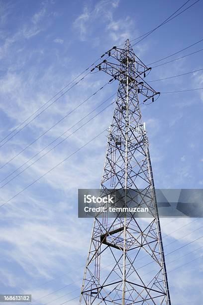 Paisagem Fotografias De Uma Torre De Energia De Eletricidade - Fotografias de stock e mais imagens de Estaca