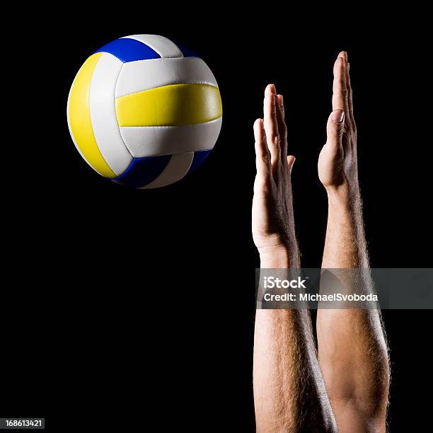 Volleyball Stockfoto und mehr Bilder von Volleyball - Mannschaftssport - Volleyball - Mannschaftssport, Volleyball - Spielball, Block - Verteidigen