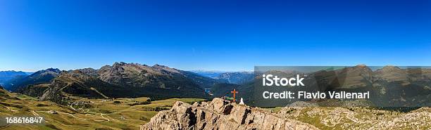 Trekking De Pensar Cristo Trentinoalto Adige Itália - Fotografias de stock e mais imagens de Agosto