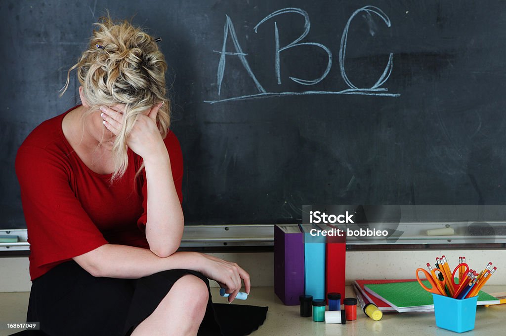 Frustré primaire Enseignant - Photo de Enseignant libre de droits