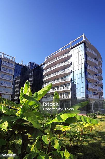 Foto de Edifício e mais fotos de stock de Ajardinado - Ajardinado, Arquitetura, Arranha-céu