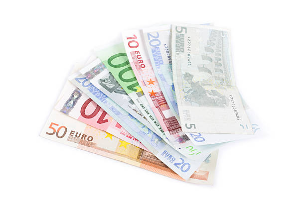 istock euro cash 168623797