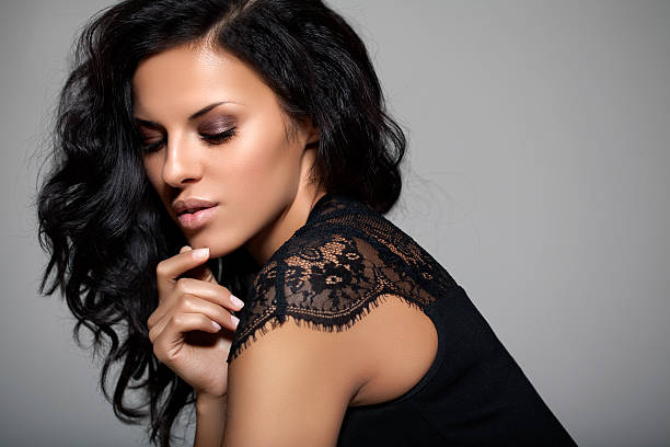 istock beautiful woman 168627084