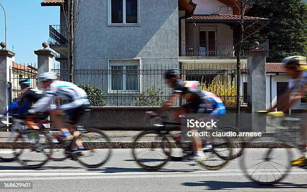Ciclista Gara Immagine A Colori - Fotografie stock e altre immagini di Giro d'Italia - Giro d'Italia, Bicicletta, Ciclismo