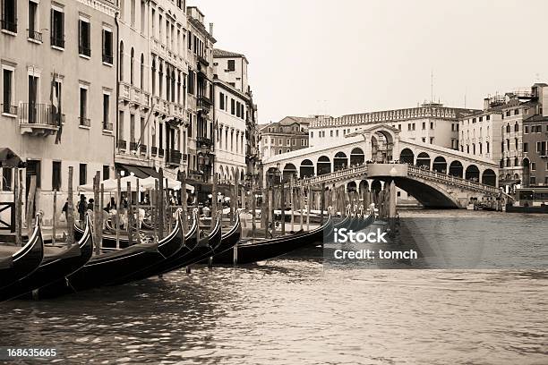 Most Rialto W Wenecji - zdjęcia stockowe i więcej obrazów Architektura - Architektura, Bez ludzi, Budynek z zewnątrz