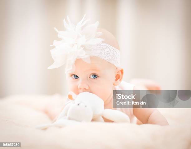 Olho Azul Hapiness - Fotografias de stock e mais imagens de Bebé - Bebé, Amor, Aspiração