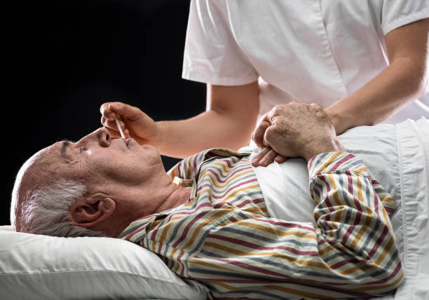 istock Taking care of the patient 168641788