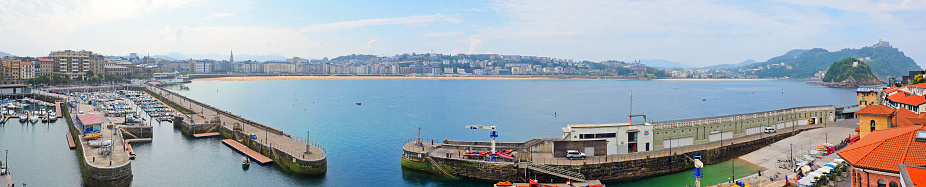 Superb panoramic view of the marina of the large and magnificent bay facing the city of San Sebastián (Spain), in the Basque Country, in the province of Guipuzcoa.