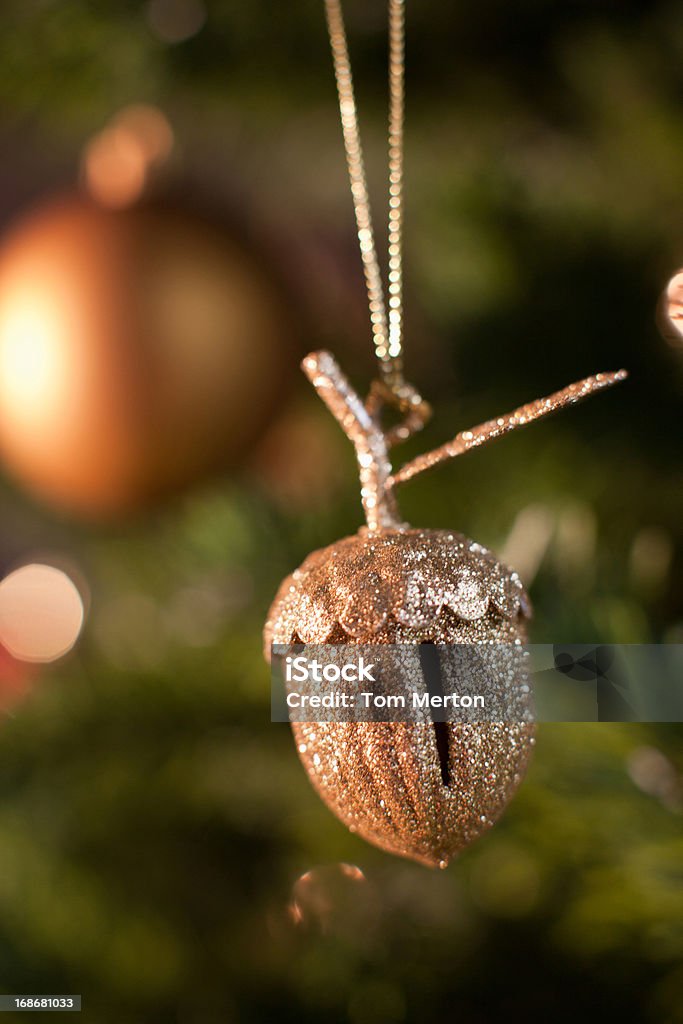 Ghianda Palla dell'albero di Natale - Foto stock royalty-free di Ghianda