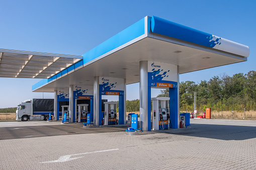 Samara, Russia - May 07, 2022: Shell gas station in sunny day. Shell V-power fuel station. Royal Dutch Shell is an Anglo-Dutch multinational oil and gas company