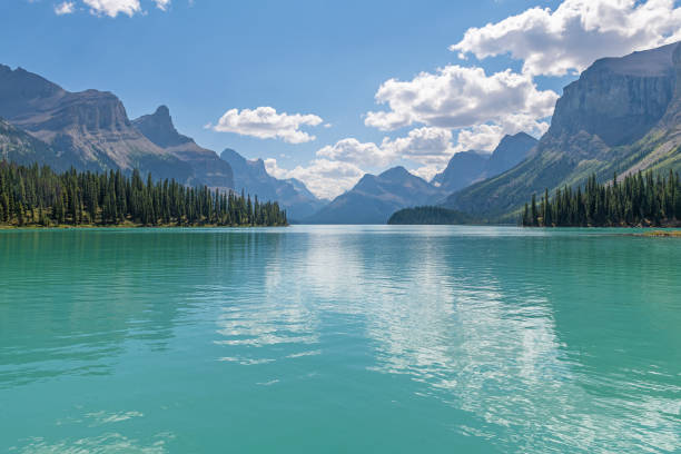 istock Maligne Lake, Jasper national park, Canada 1687080872