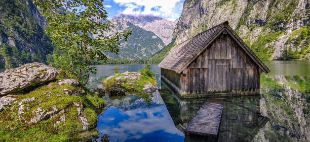 istock Fischerhaus am Obersee im Nationalpark Berchtesgaden 1687139266