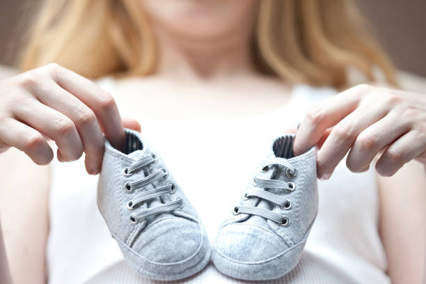 istock Baby shoes 168728187