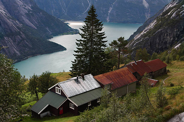 istock Kjeasen Mountain Farm 168729831
