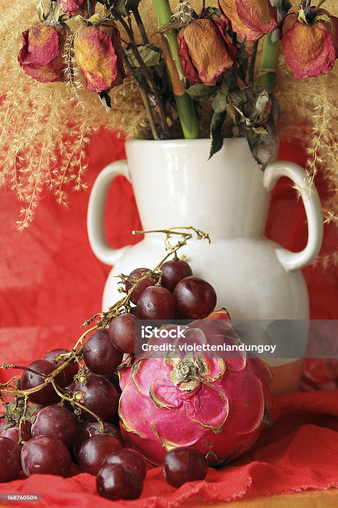 Rustico natura morta di frutta - Foto stock royalty-free di Alimentazione sana