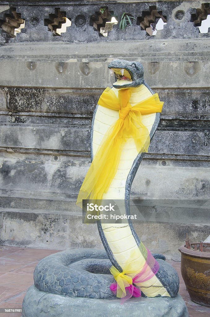 Wat Phutthaisawan, Ayutthaya-Estátua de cobra - Foto de stock de Animal royalty-free