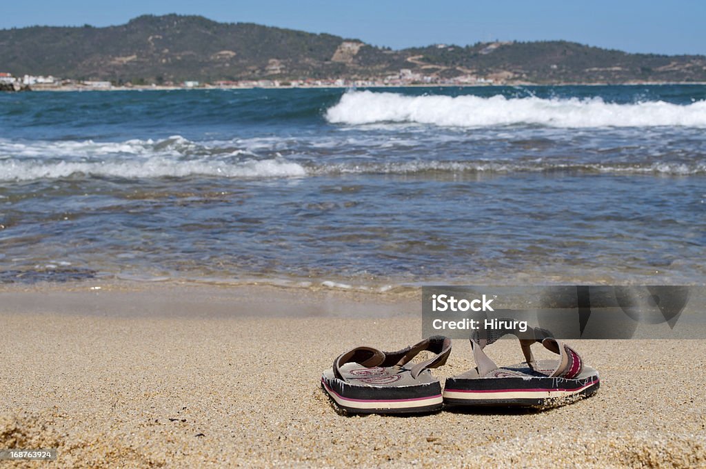 INFRADITO sulla spiaggia - Foto stock royalty-free di Accessorio personale