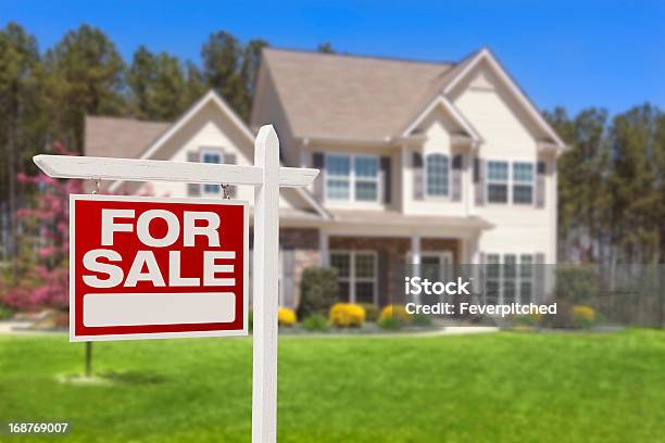 Home For Sale Real Estate Sign And House Stock Photo - Download Image Now - For Sale Sign, House, For Sale