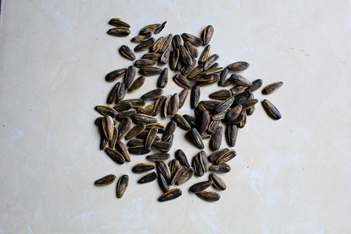 Kuaci snacks from sunflower seeds