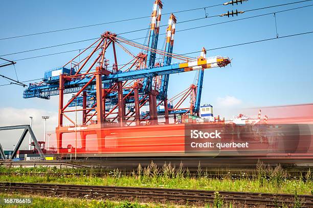 Hamburger Hafen Zug Vorbeilange Belichtung Stockfoto und mehr Bilder von Eisenbahn - Eisenbahn, Hafen, Handelshafen