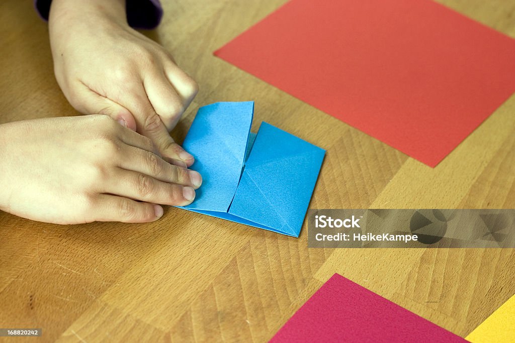 Fazer Origami - Foto de stock de Origami royalty-free