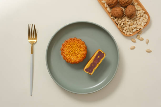 istock MID-AUTUMN FESTIVAL 1688352172