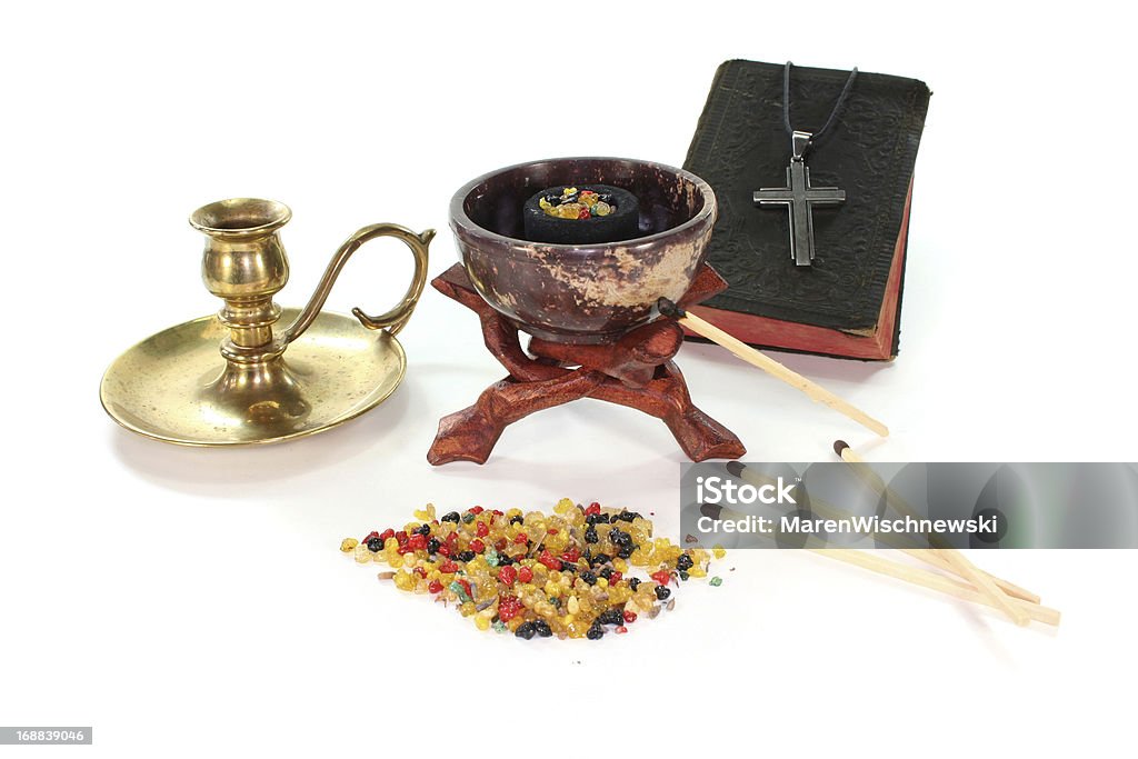 Räucherwerk mit bowl und der Bibel - Lizenzfrei Aromatherapie Stock-Foto