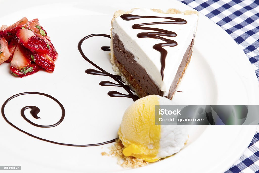 Chocolate pastel de caramelo - Foto de stock de Alimento libre de derechos