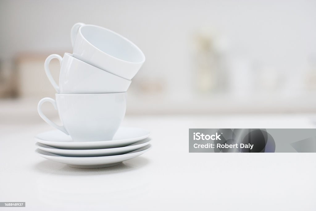 Pila de tazas de café - Foto de stock de Montón libre de derechos