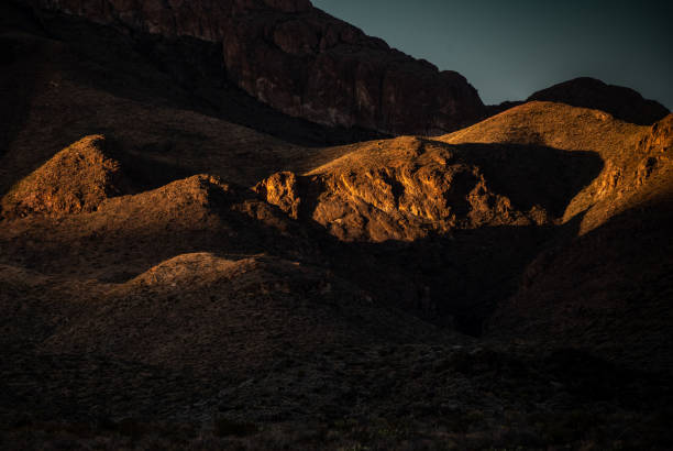 istock Light And Shadows On The Chisos Mountains 1688506146