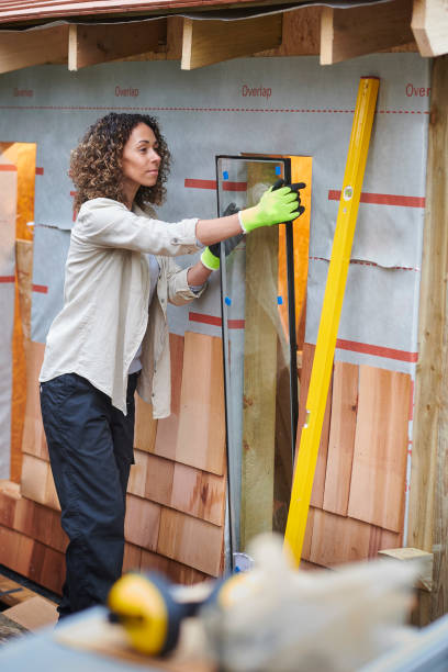 istock building a diy garden room 1688507107