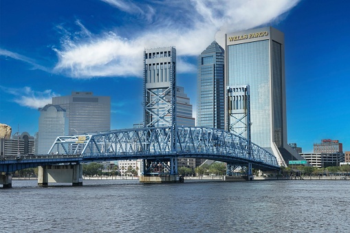 Jacksonville, United States – September 15, 2023: The iconic Main Street Bridge in Jacksonville, with the modern city skyline