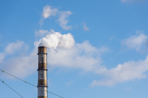 Emissions of industrial gases into the atmosphere, an environmental problem
