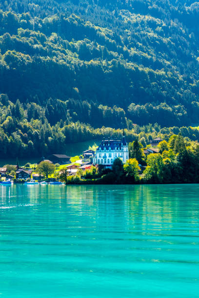 szwajcarska village - switzerland nautical vessel interlaken swiss culture zdjęcia i obrazy z banku zdjęć