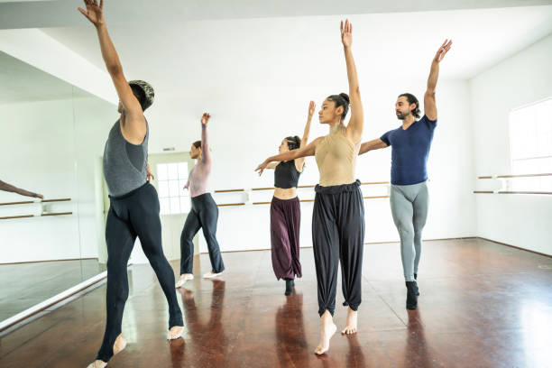 istock Group of people dancing at dance studio 1689141153