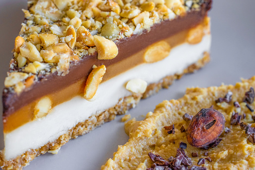 Cheesecake made of dairy products and peanuts