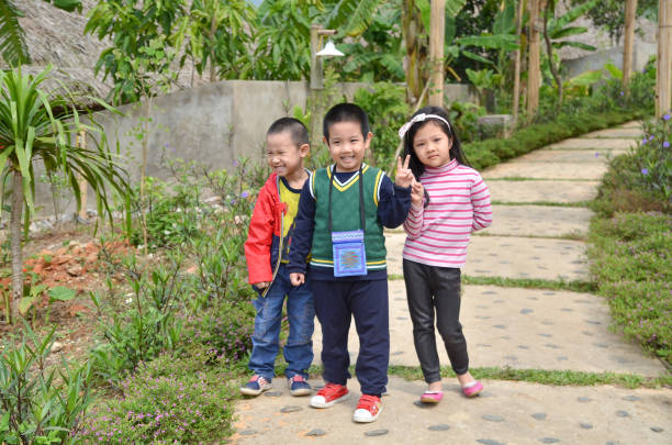 Children are very happy when they plays together