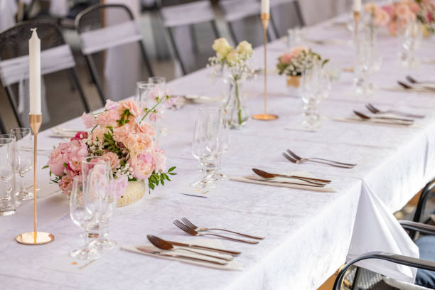 istock Wedding table with pink flowers 1690941854