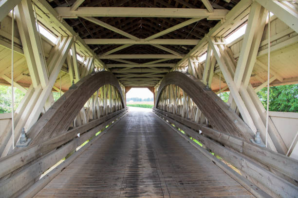 35-80-04 - bigelow covered bridge in union county, ohio - bigelow stock-fotos und bilder